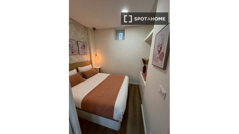 Apartment Lisbon, 1 bed, 40m² — photo 2