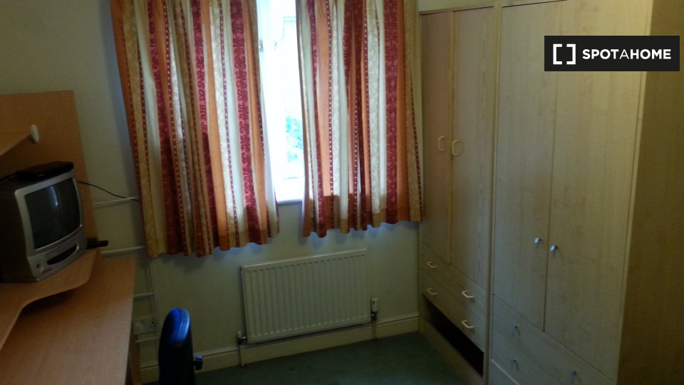 Double room London, 6 beds — photo 19