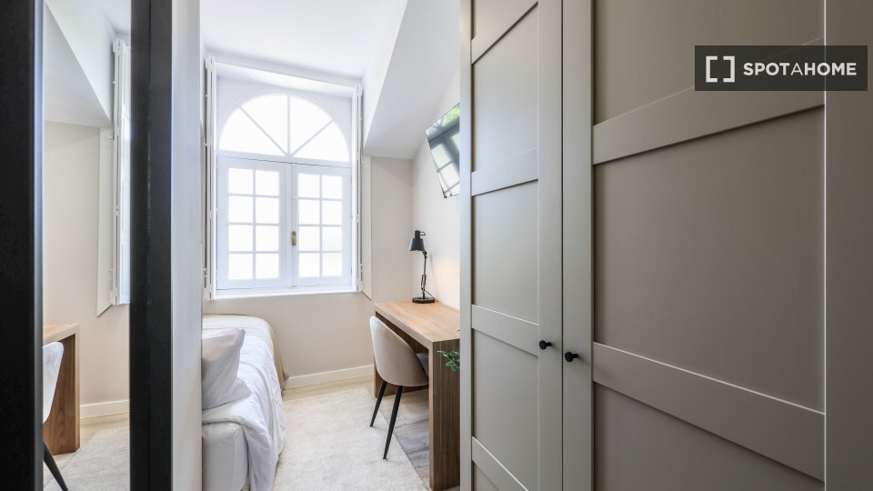 Apartment Madrid, 5 beds — photo 5