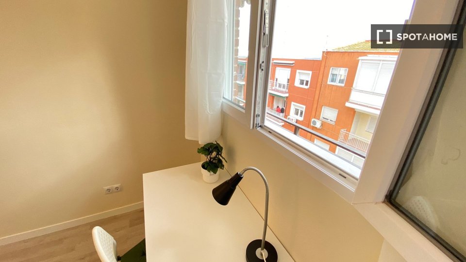 Chambre double Madrid, 3 chambres — photo 11