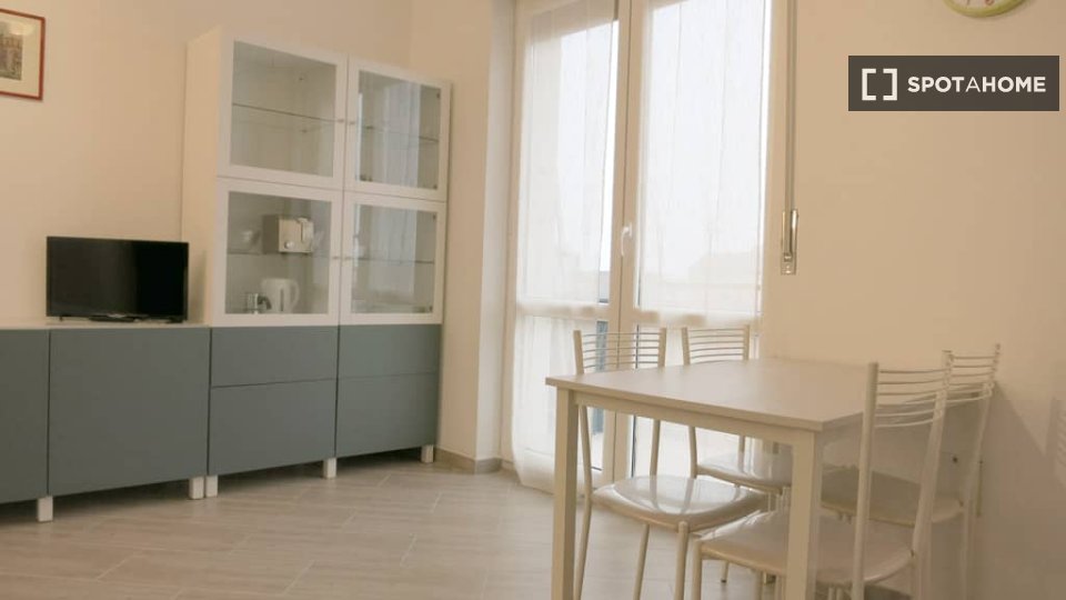 Apartment Milan, 1 bed — photo 14