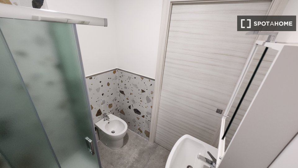 Apartment mono Milan, 16m² — photo 38