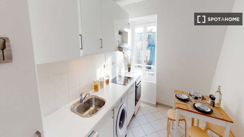 Double room Paris, 4 beds, 80m² — photo 12