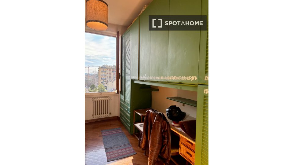 Double room Florence, 3 beds, 115m² — photo 8