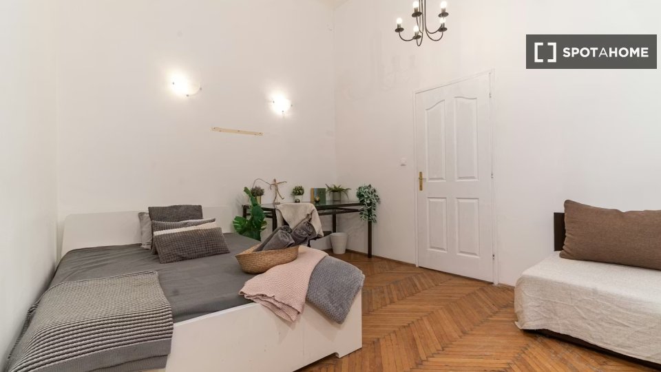 Double room Budapest, 4 beds — photo 12