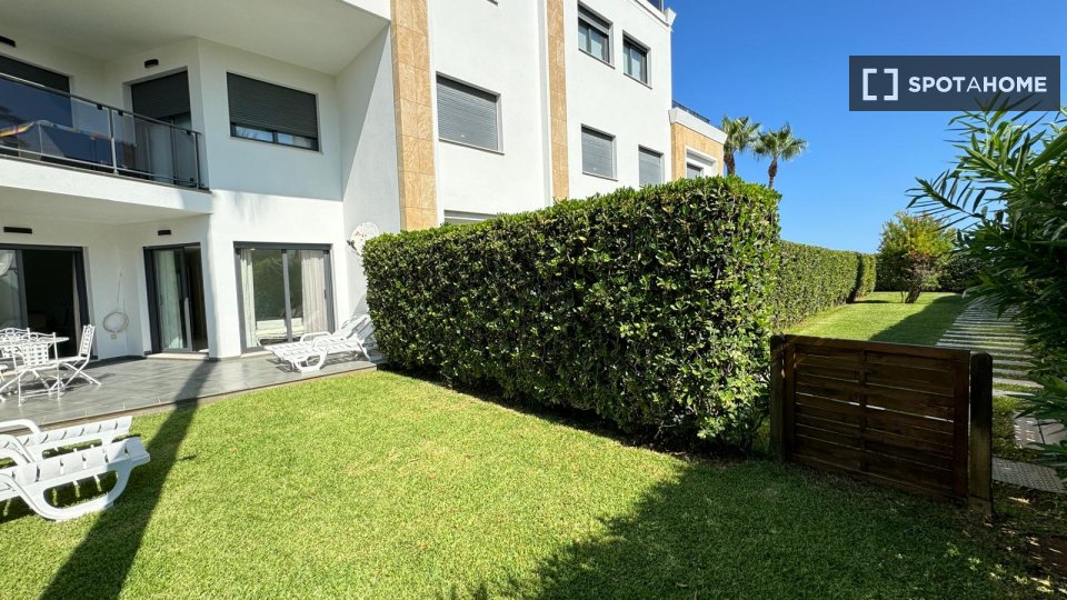 Apartment Alicante, 2 beds — photo 4