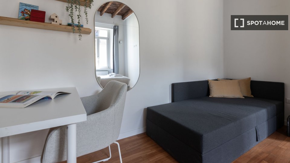 Apartment Milan, 1 bed, 51m² — photo 18