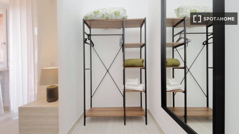 Apartment Rome, 1 bed — photo 13