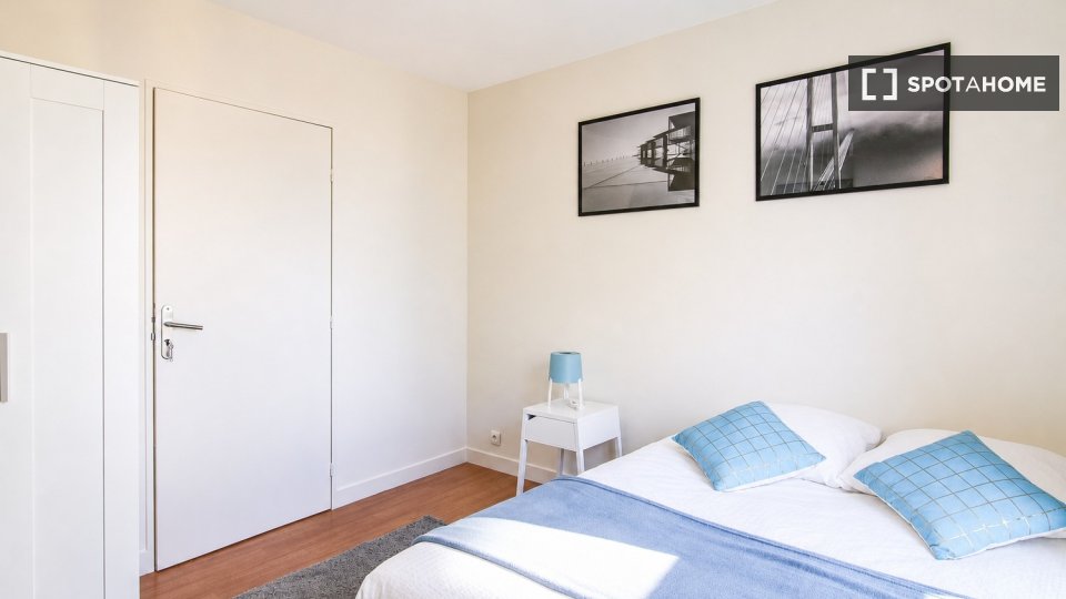 Chambre double Paris, 5 chambres — photo 30