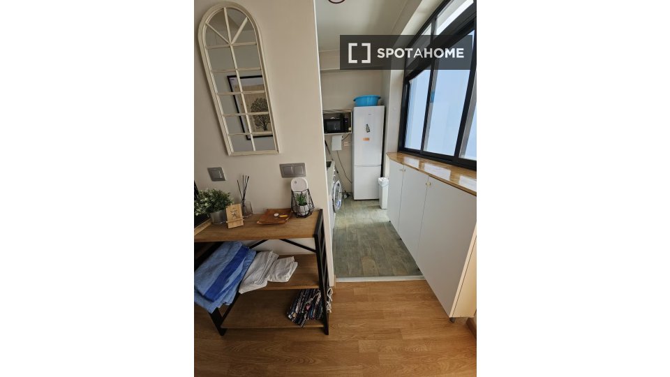 Apartment Seville, 2 beds — photo 5