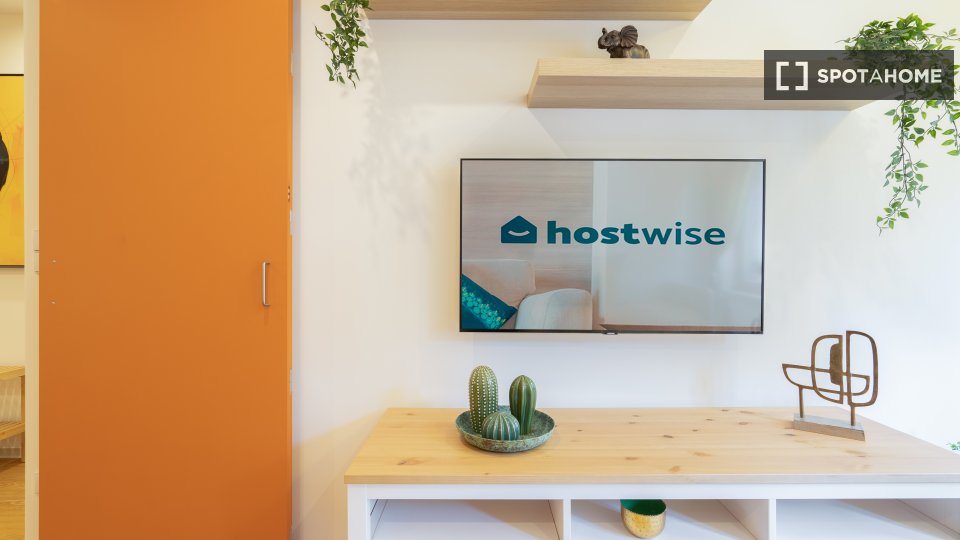 Apartment Porto, 2 beds, 30m² — photo 1