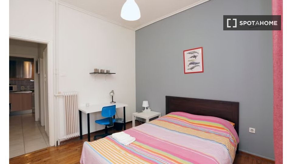 Double room Athens, 2 beds — photo 1