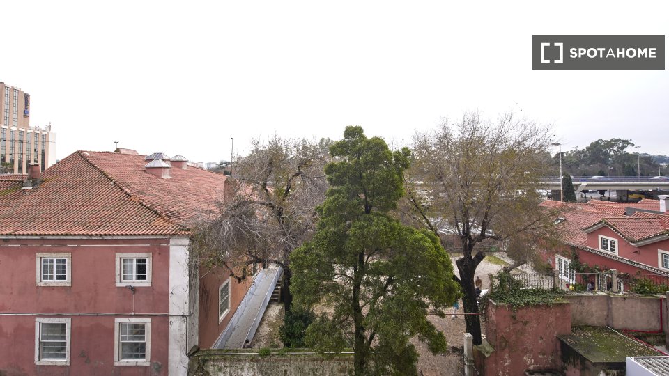 Double room Lisbon, 7 beds — photo 14
