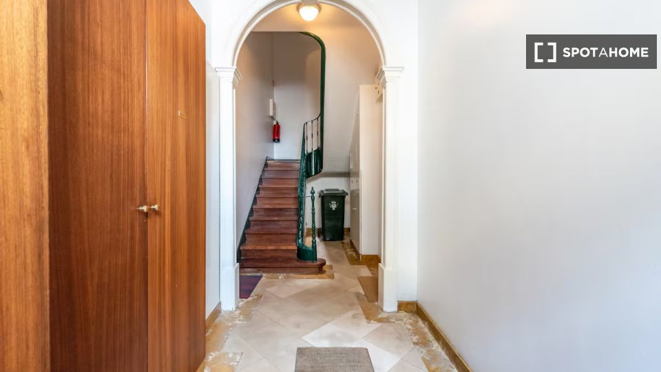 Apartment Lisbon, 1 bed — photo 3