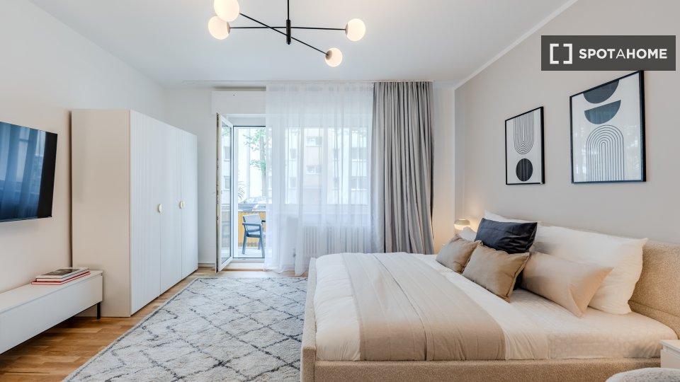Apartment Berlin, 1 bed, 41m² — photo 1