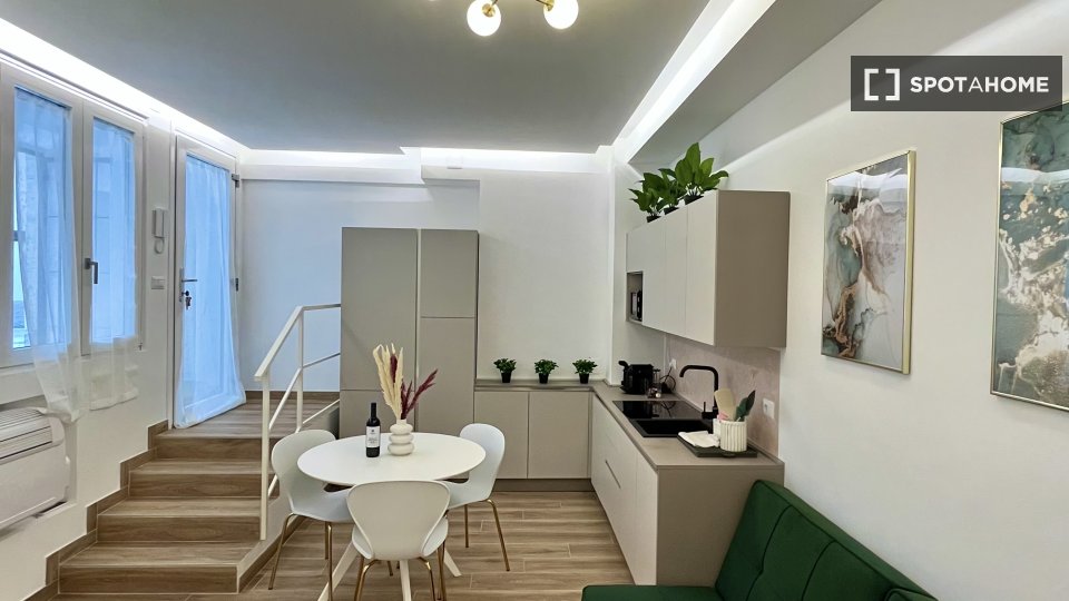 Apartment Milan, 1 bed, 45m² — photo 16