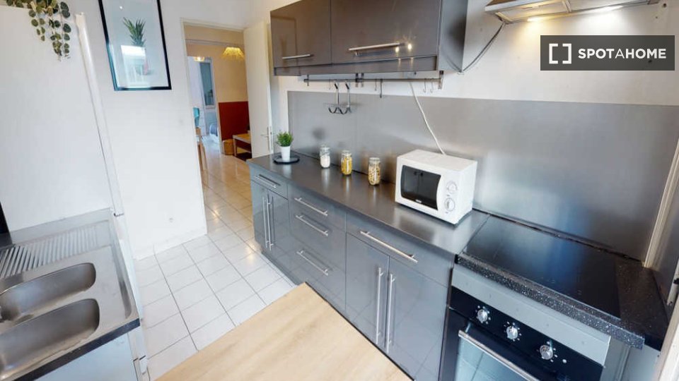 Camera doppia Lione, 4 camere, 90m² — foto 16