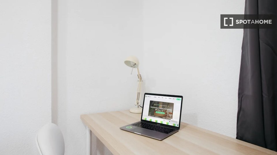 Double room Valencia, 5 beds — photo 2