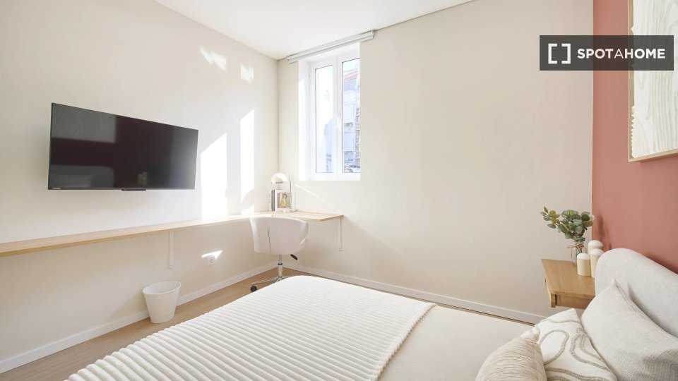 Double room Lisbon, 10 beds — photo 12