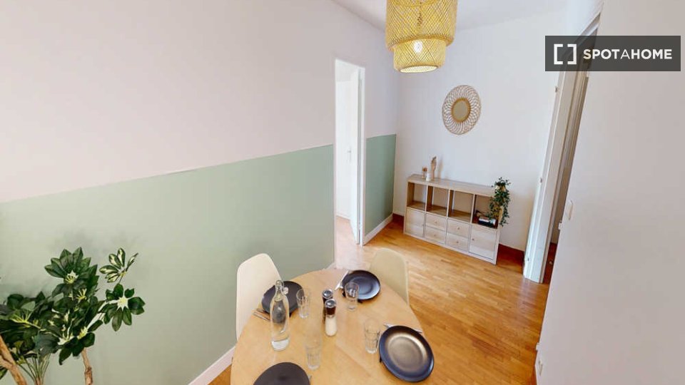 Double room Paris, 4 beds, 90m² — photo 17