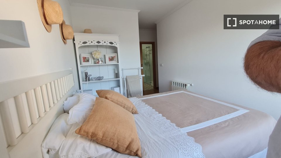 Apartment Vigo, 3 beds, 130m² — photo 6