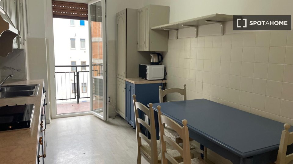 Apartment Milan, 2 beds, 109m² — photo 3