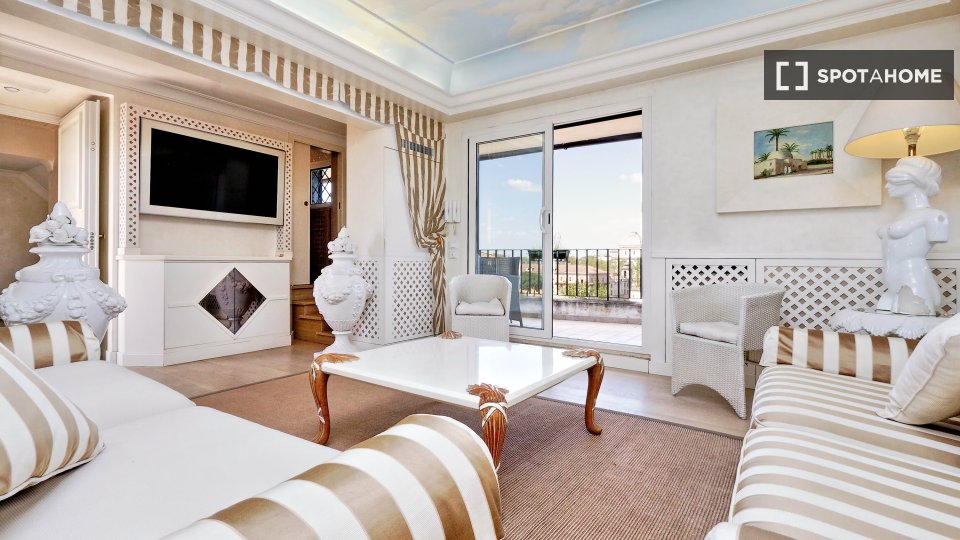 Apartment Rome, 3 beds, 180m² — photo 1