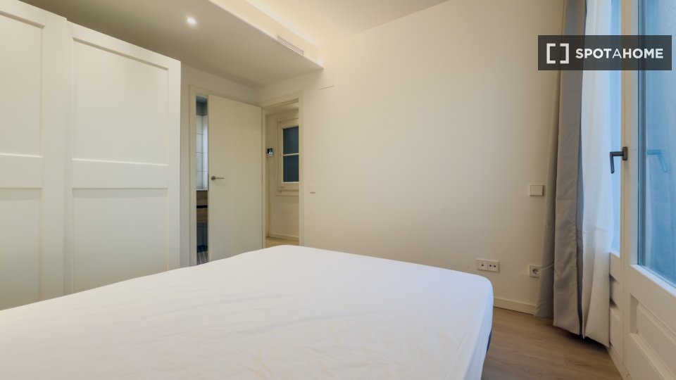 Apartment Barcelona, 2 beds, 73m² — photo 44