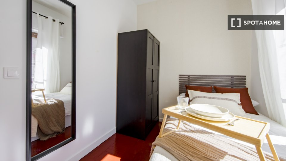 Camera doppia Madrid, 7 camere — foto 11