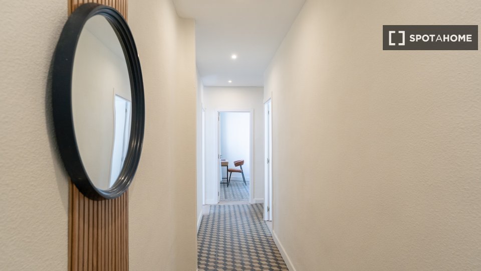 Double room Madrid, 7 beds — photo 3
