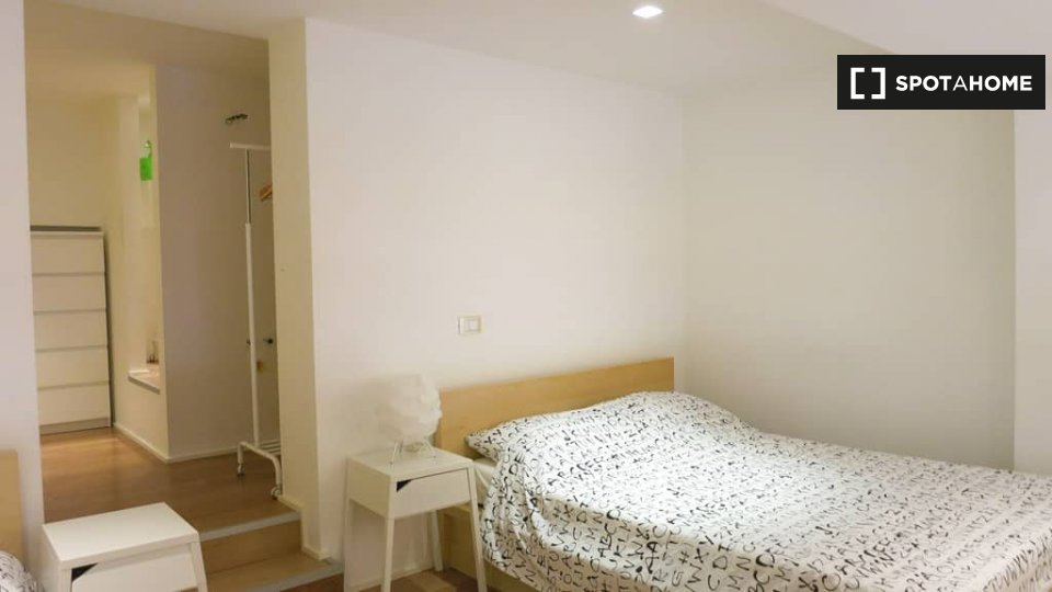 Apartment Milan, 1 bed, 90m² — photo 19