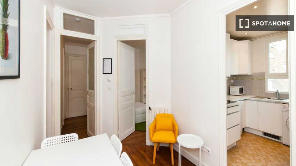 Double room Paris, 4 beds, 70m² — photo 13