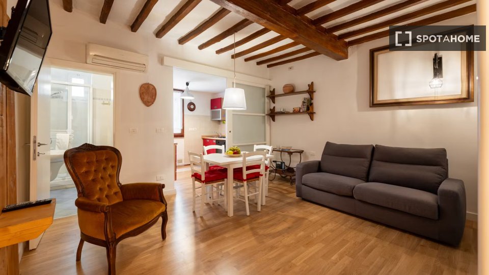 Apartment Florence, 1 bed — photo 15