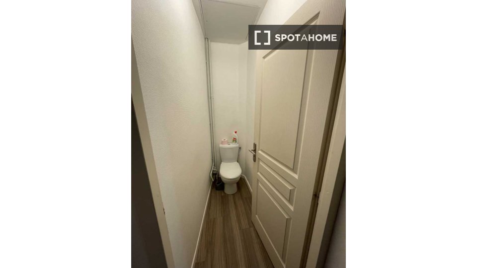 Double room Lyon, 4 beds, 110m² — photo 2