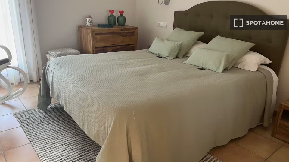 Apartment Valencia, 3 beds, 130m² — photo 6