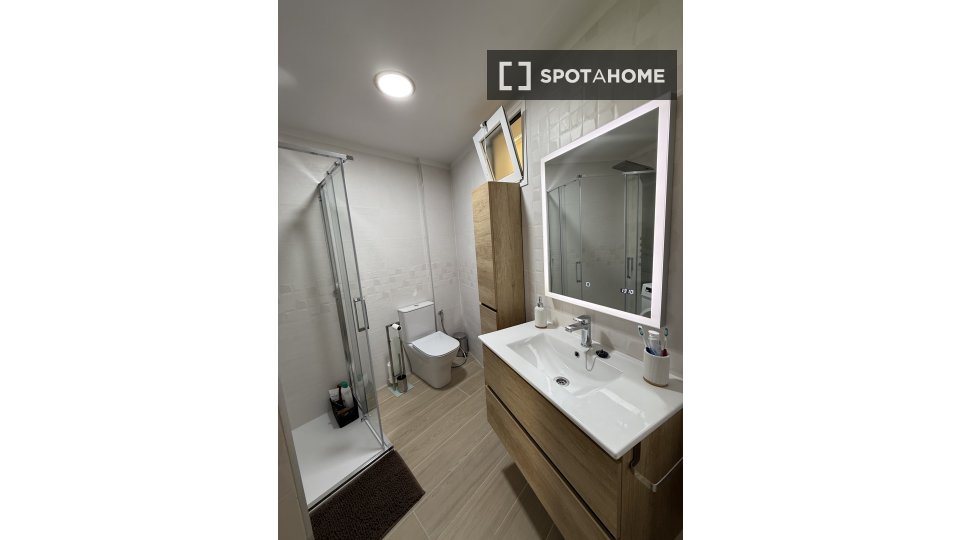 Apartment Santa_Cruz_De_Tenerife, 1 bed, 80m² — photo 16