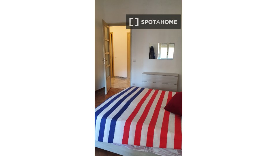 Double room Turin, 6 beds, 182m² — photo 4