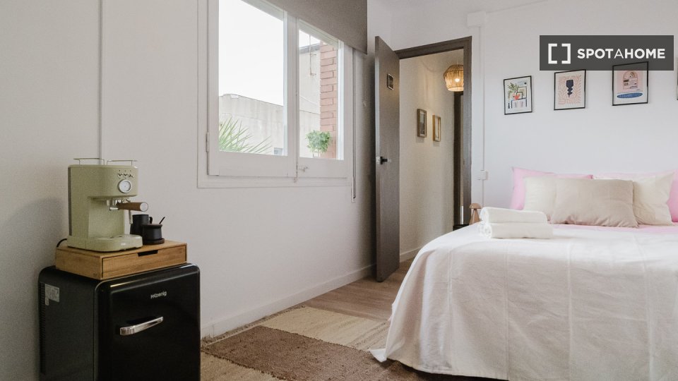Double room Barcelona, 8 beds, 220m² — photo 56