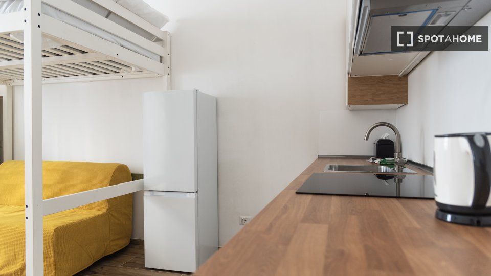 Apartment Milan, 1 bed — photo 17