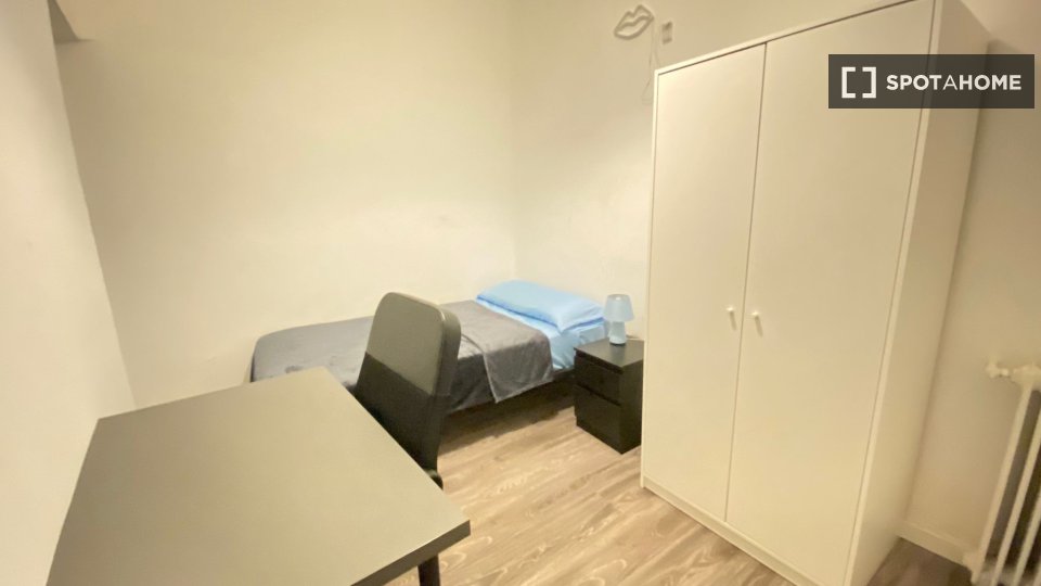 Double room Madrid, 10 beds — photo 1