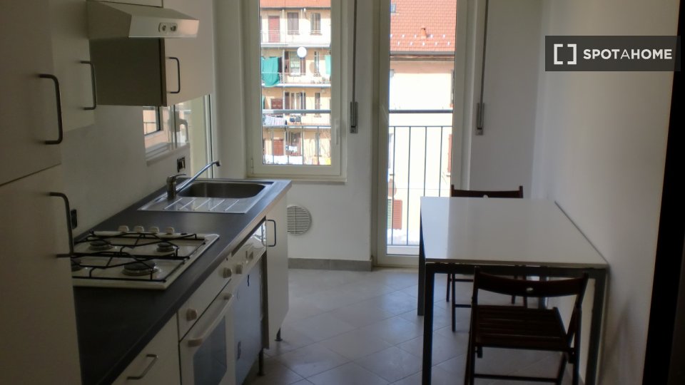 Appartamento con 2 camere da letto in affitto a Tibaldi, Milano - en Milán