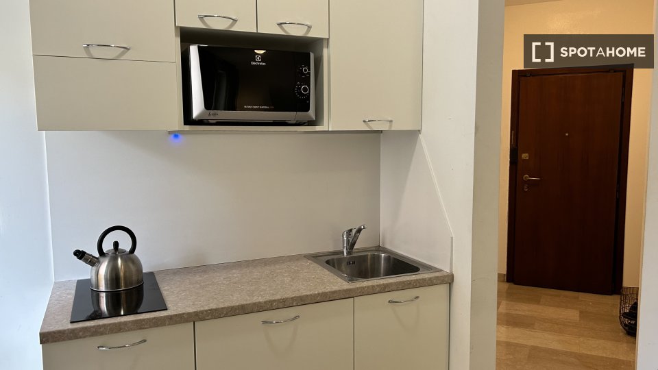 Apartment Milan, 1 bed, 53m² — photo 11