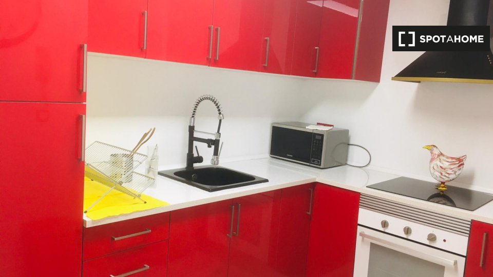 Apartment Madrid, 1 bed, 70m² — photo 1