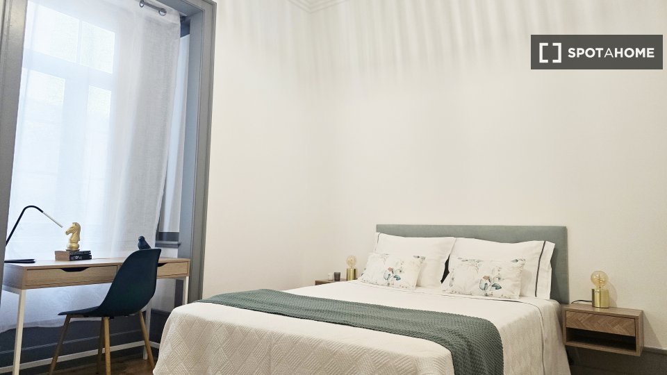 Apartment Coimbra, 4 beds, 160m² — photo 19