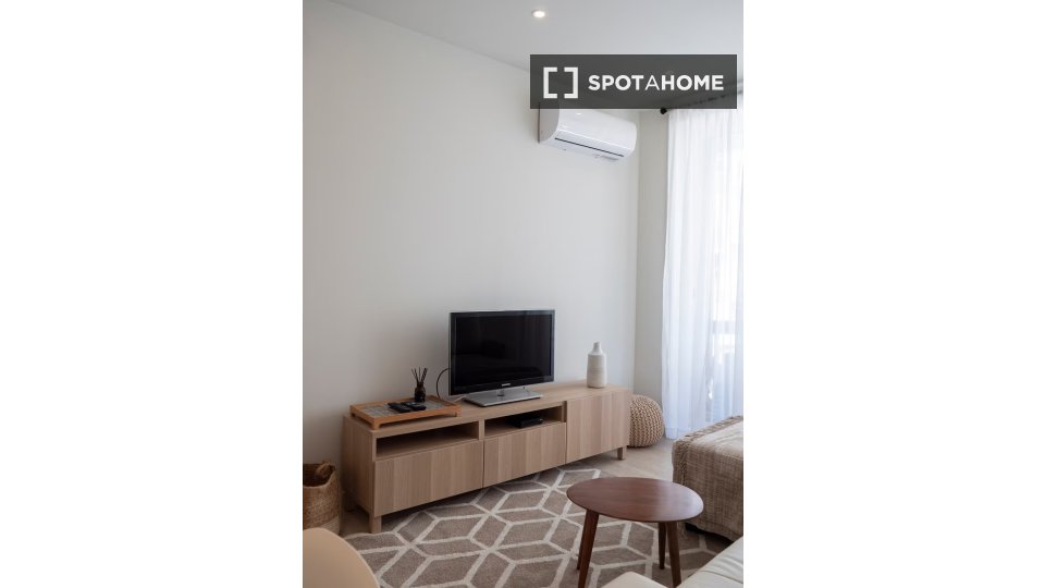 Apartment Porto, 1 bed — photo 1