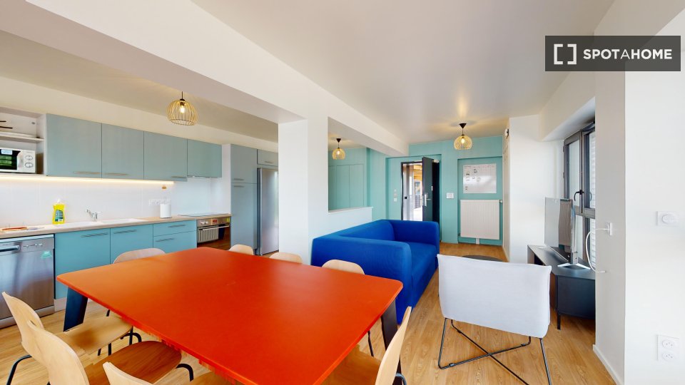 Apartment Paris, 8 beds — photo 2