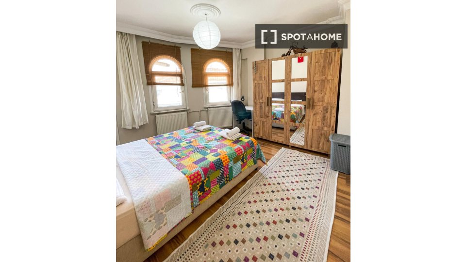 Double room Istanbul, 4 beds — photo 12