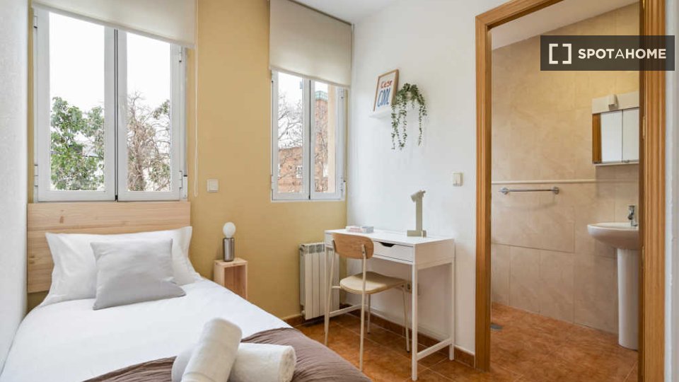 Chambre double Madrid, 34 chambres — photo 12