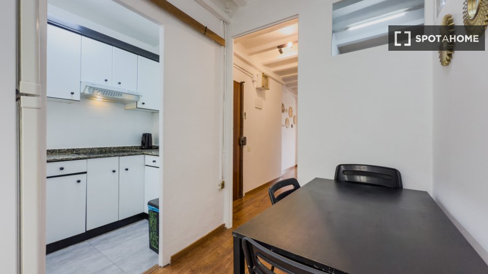 Apartment Barcelona, 1 bed, 50m² — photo 26