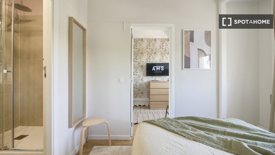 Apartment mono Lisbon — photo 12